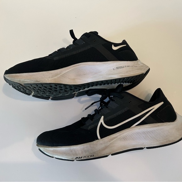 Men’s Nike AirZoom Pegasus 38 - Picture 4 of 11